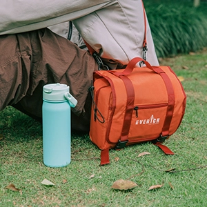 back pack with lunch box