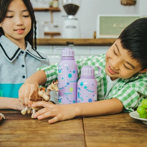 water bottle with small mouth opening