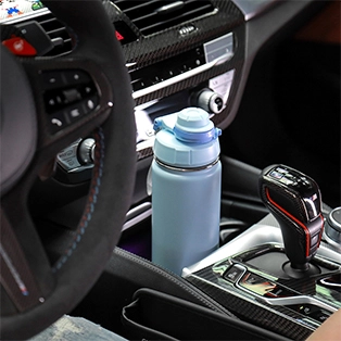 Insulated Water Bottle With Locking Lid 01605A