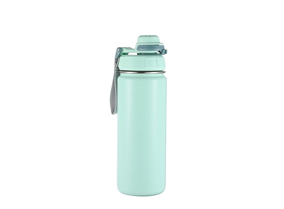 water bottle with locking lid